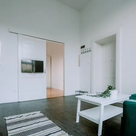 Apartmán Photo And Video Old Factory View Lodž
